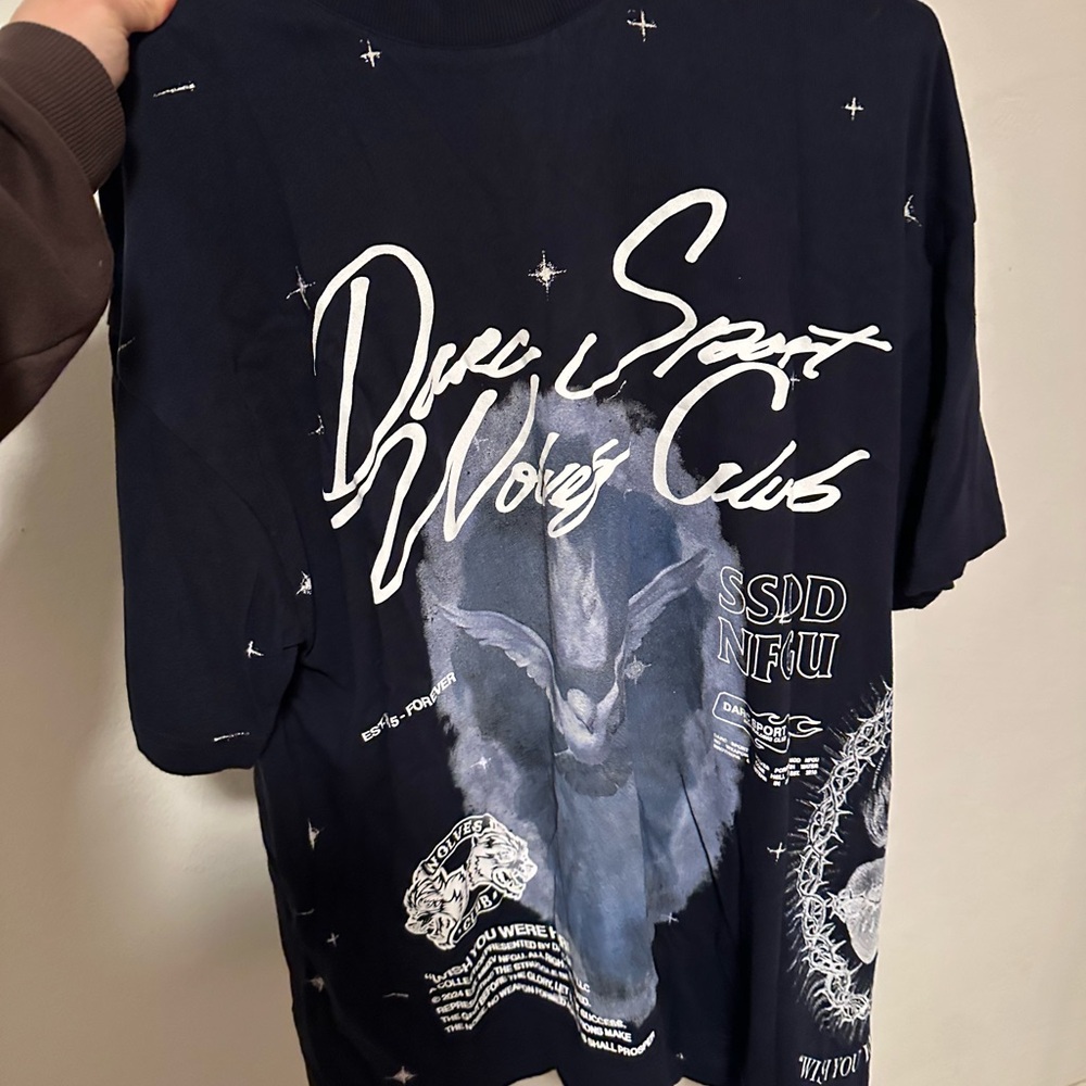 Darc Sport shirt size M EUC